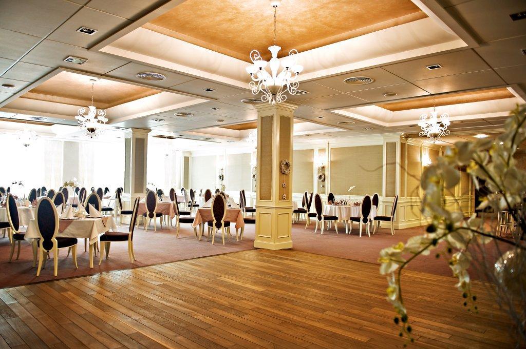 Hotel Prezydencki 3-Star Жешув Экстерьер фото