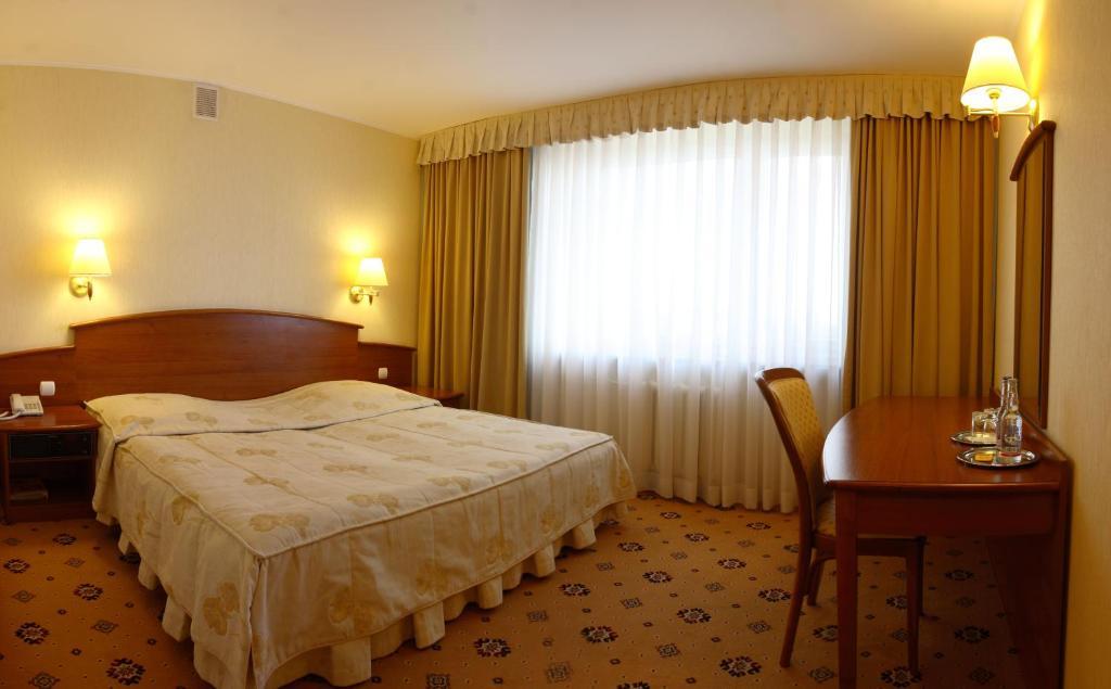 Hotel Prezydencki 3-Star Жешув Номер фото